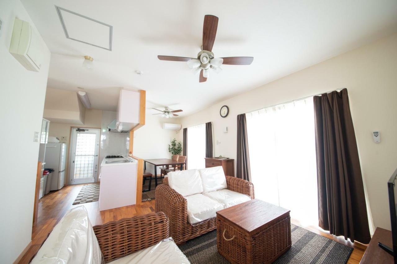 Pine House In Ishigaki Villa Ishigaki  Eksteriør billede